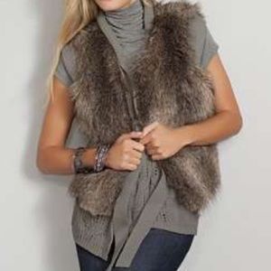 Fur vest ✨